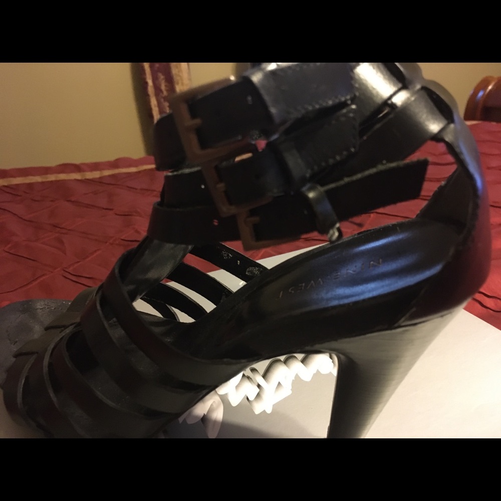 Shoes - Picture 3 of 3
